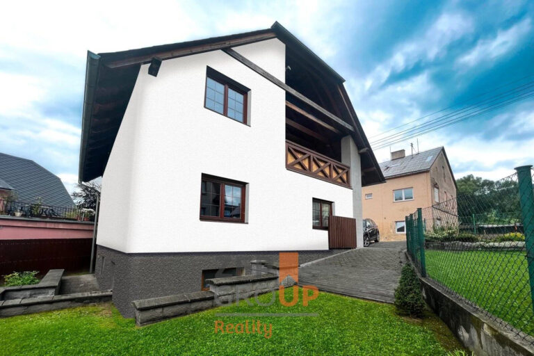 055ea1df-72dd-4374-b941-375c9be9aea6@w1920