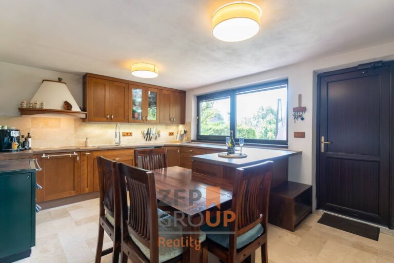 482f834c-d0f9-4c6e-9685-6f81731759cd@w1920