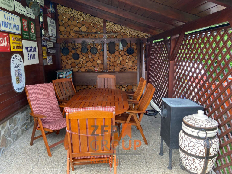 497e98db-33f3-4a3a-abb1-8629ade40f54@w1920