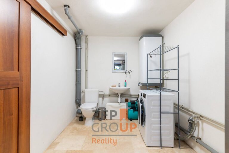 a30df147-0b95-4238-bd2c-0ba240e86697@w1920