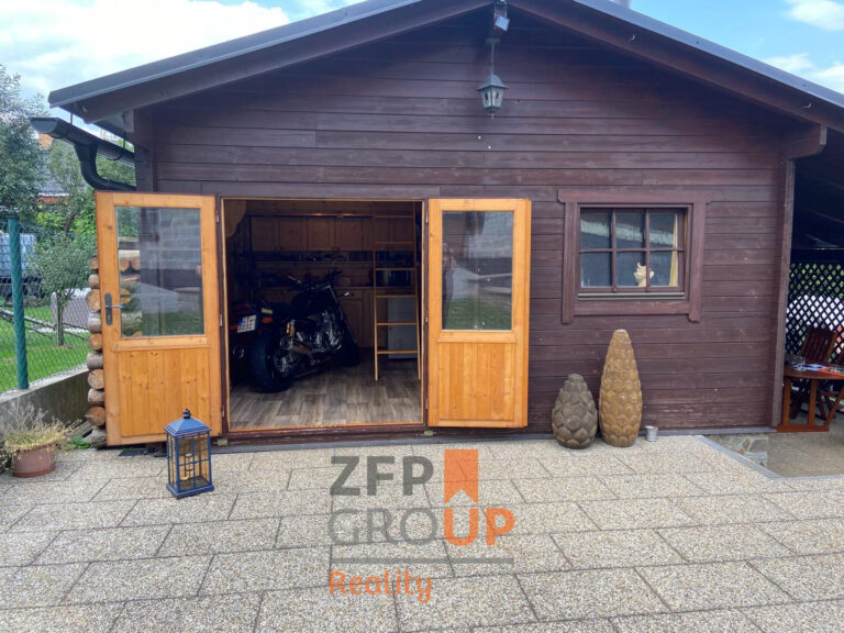 a4c9e8f6-0821-45a6-9b91-007304e42699@w1920