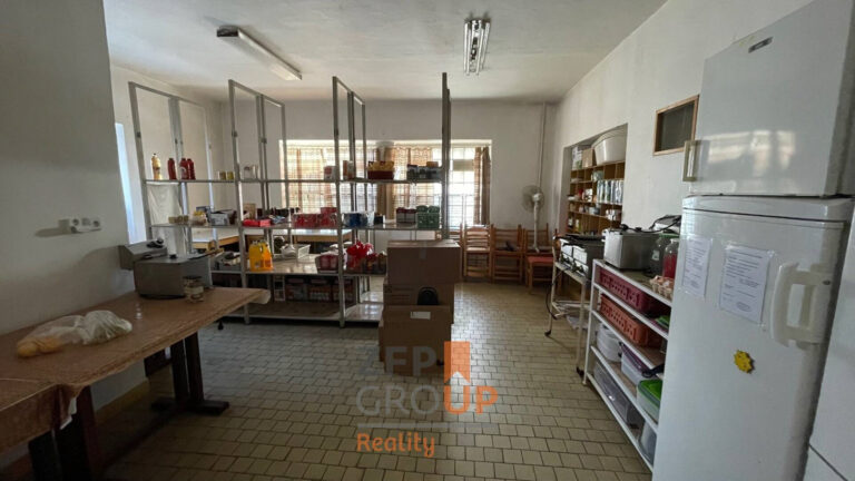 ba13916c-df12-475a-a57d-ac8558fb1b79@w1920