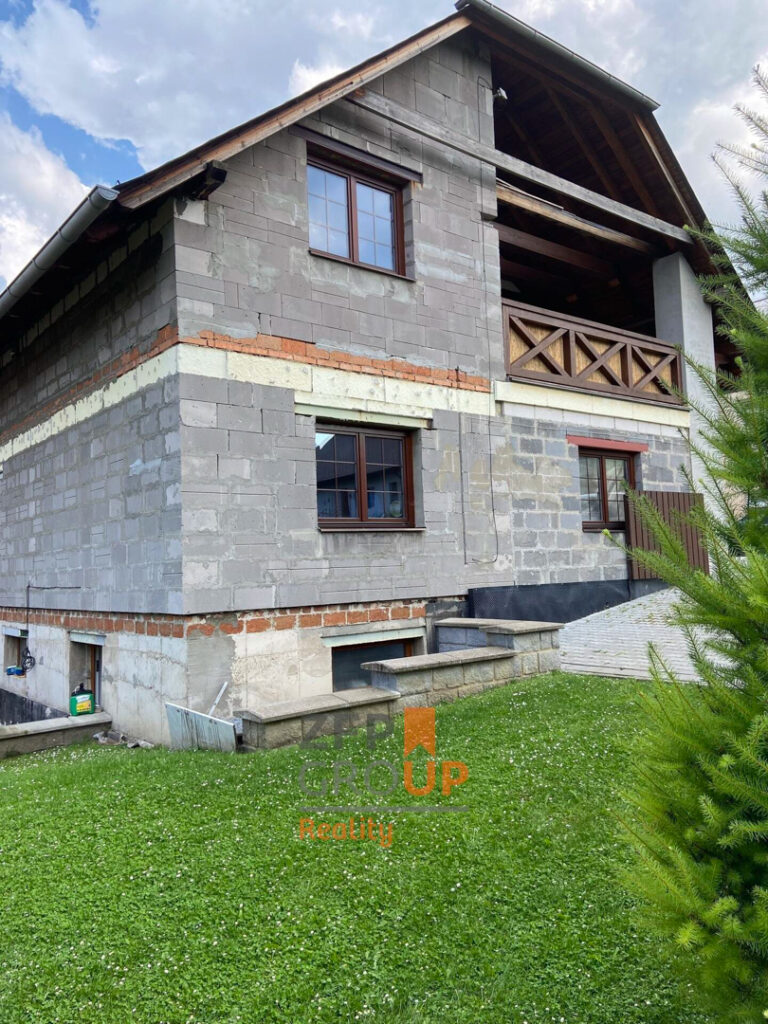 bdfc8cb0-94c2-4c3e-bd55-a6973bffb0cf@w1920