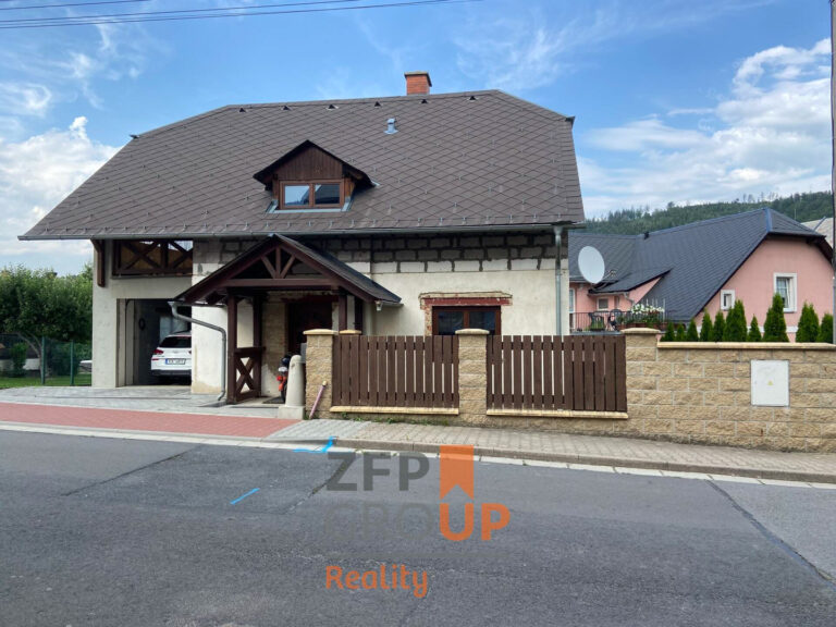 c8d39954-1bae-4f77-af2b-d181c904d89f@w1920