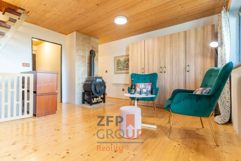 cdba2ce5-fb7d-4afe-9a0c-ff245f1bb2e4@w1920