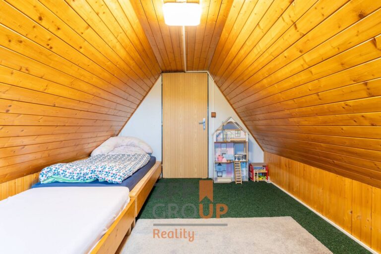 fcdb120e-cb4b-412a-a6c3-a577ea54ff89@w1920